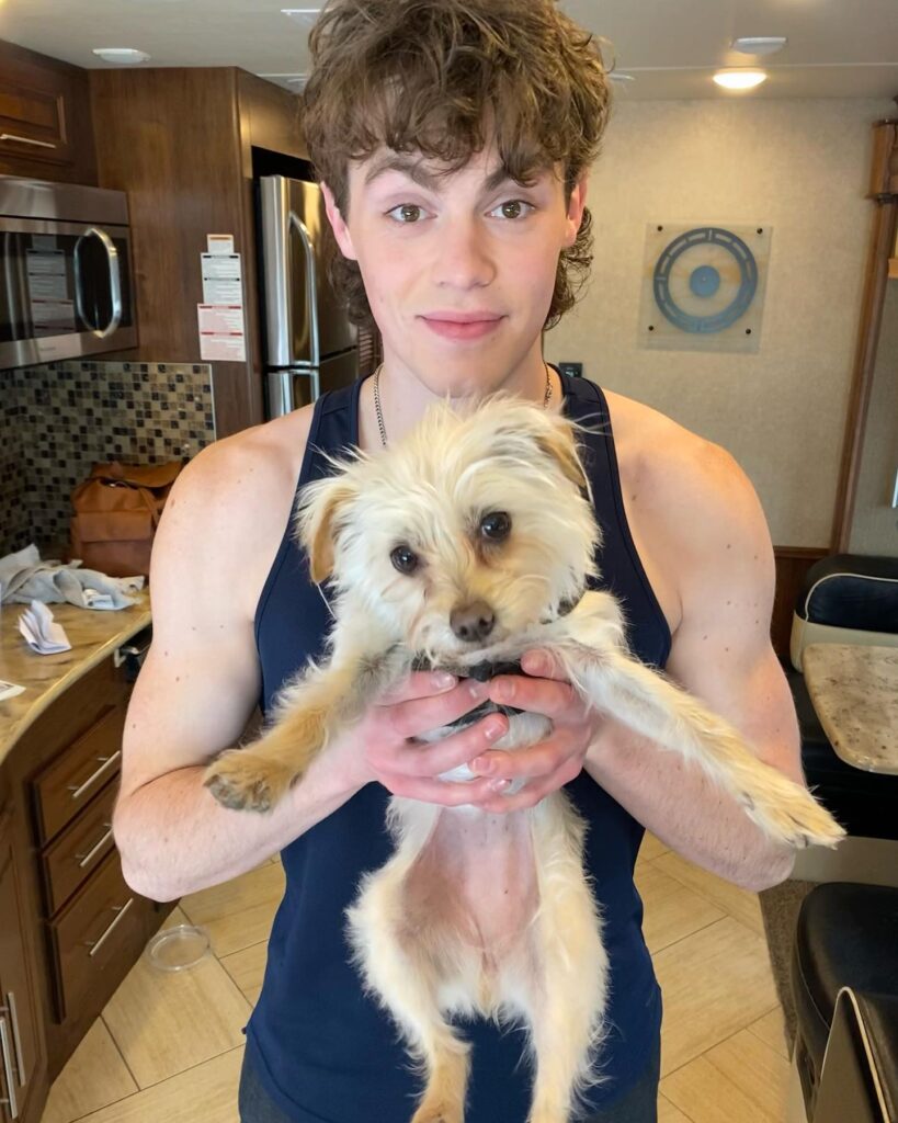 Jack Champion Height