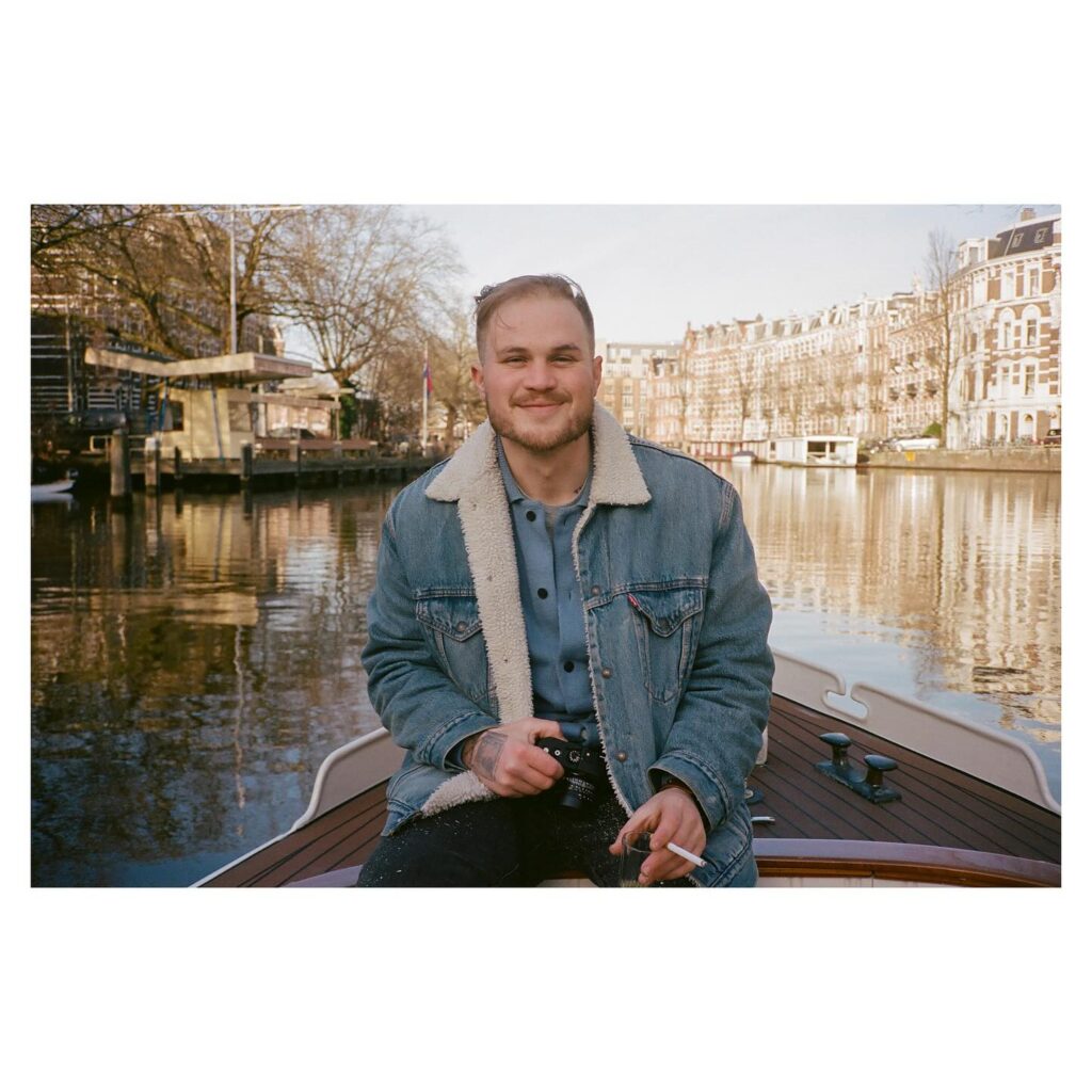 Zach Bryan Height