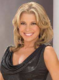 Vanna White Net Worth in 2024: See the Latest Figures!